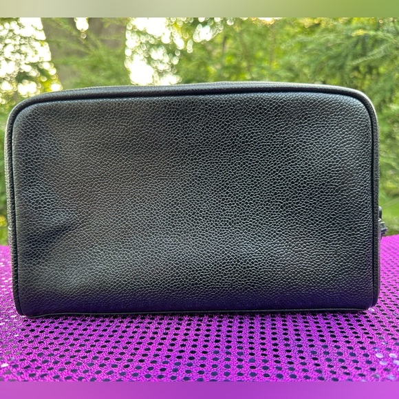 🖤Rare Chanel caviar, vintage vanity, cosmetic, toiletry bag - Picture 4 of 16